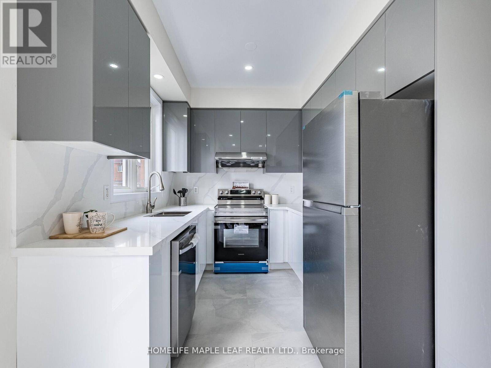 10 Eaglefield Gate, Brampton, Ontario  L7A 3S2 - Photo 21 - W12734156