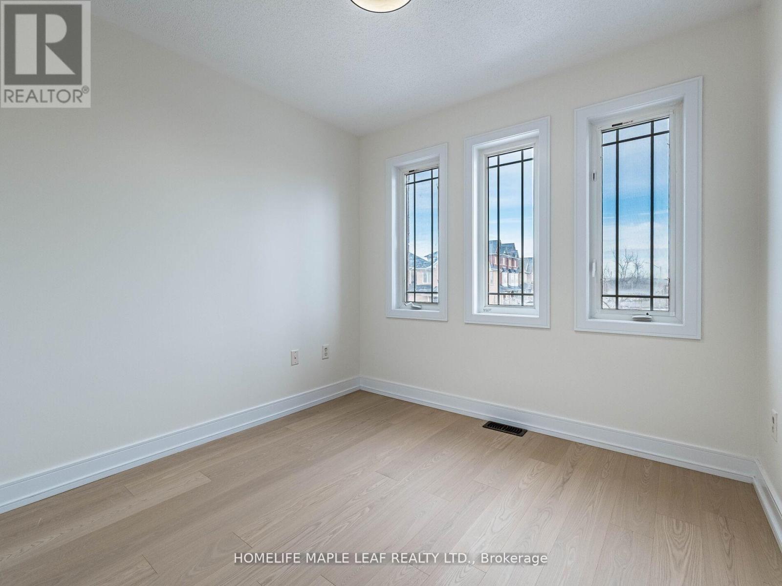 10 Eaglefield Gate, Brampton, Ontario  L7A 3S2 - Photo 39 - W12734156