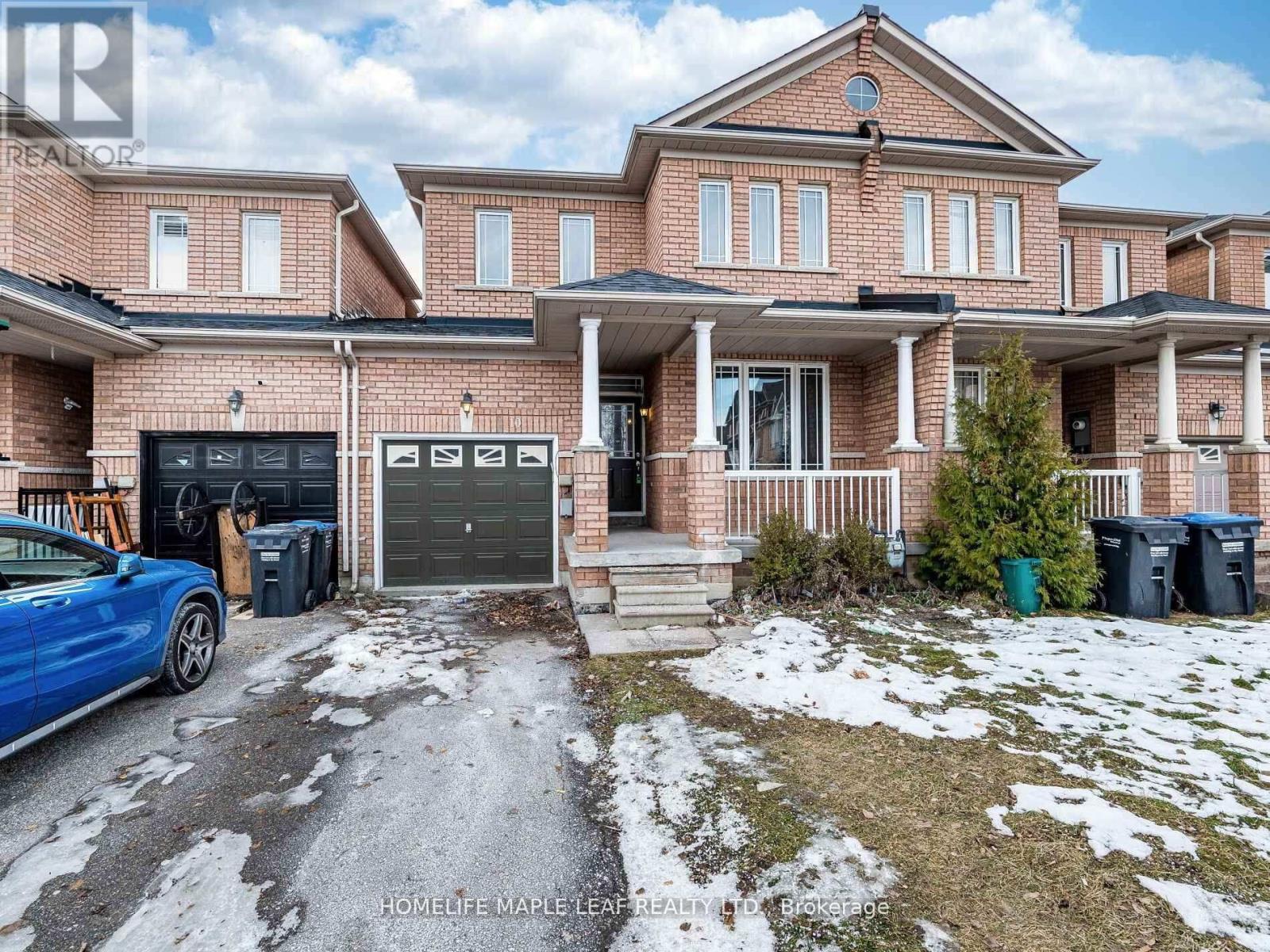 10 Eaglefield Gate, Brampton, Ontario  L7A 3S2 - Photo 4 - W12734156