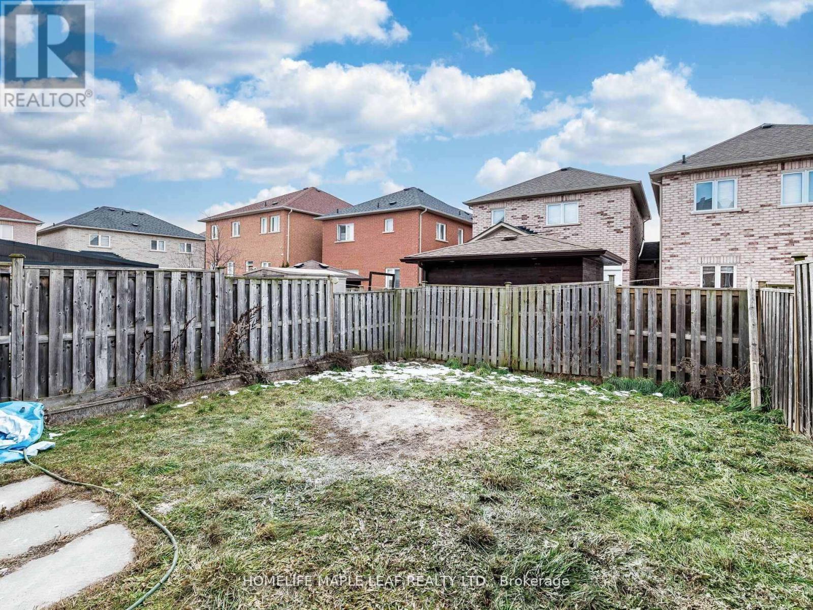 10 Eaglefield Gate, Brampton, Ontario  L7A 3S2 - Photo 47 - W12734156