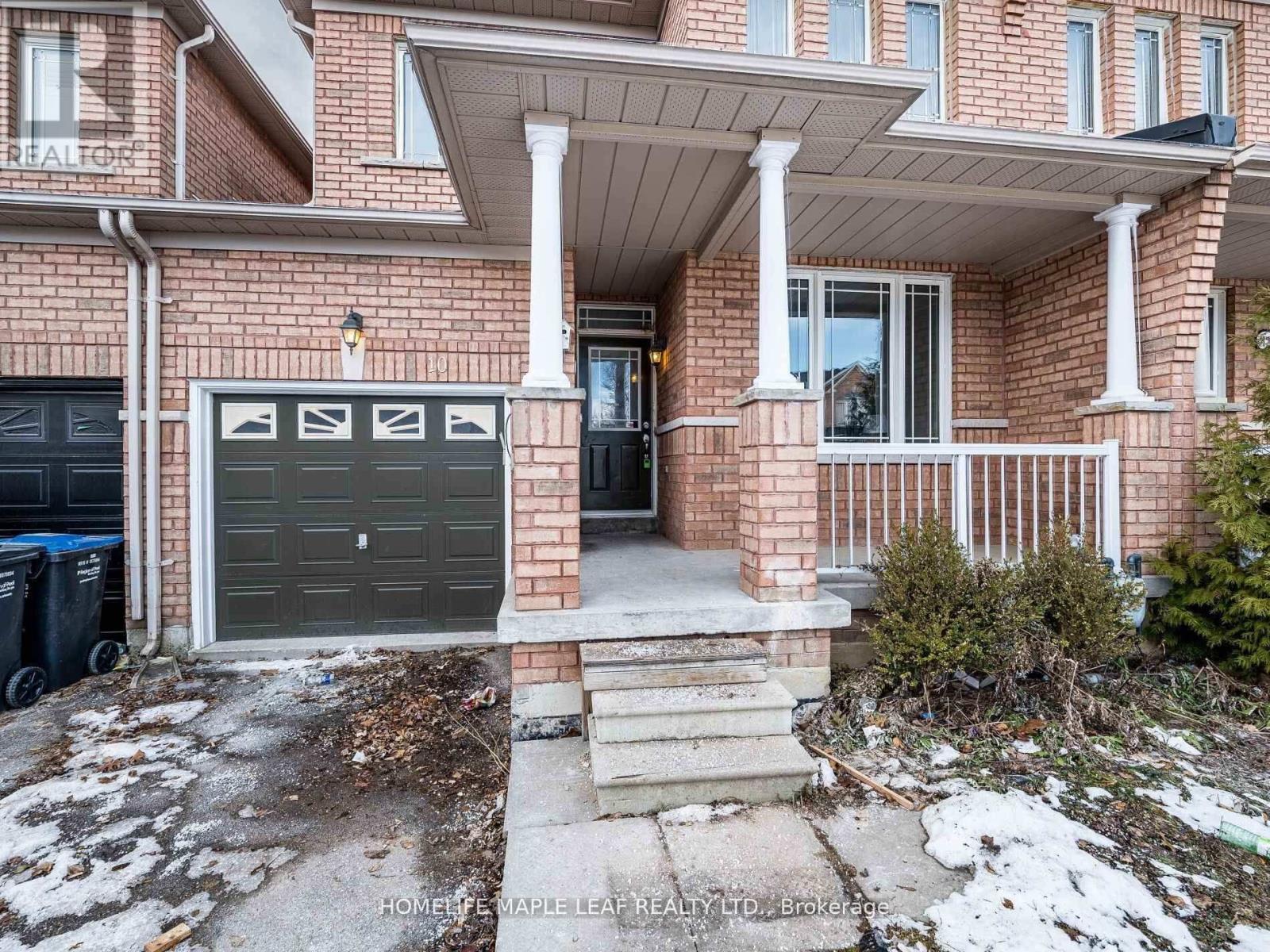 10 Eaglefield Gate, Brampton, Ontario  L7A 3S2 - Photo 5 - W12734156