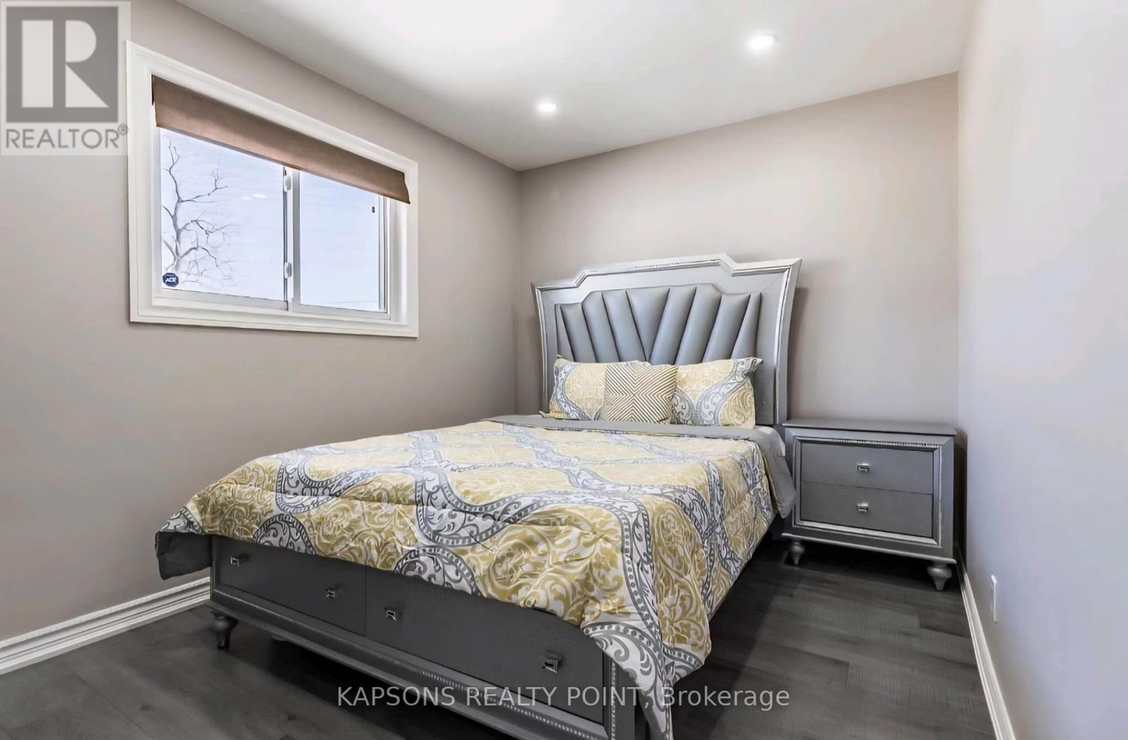 Upper - 34 Finsbury Drive, Brampton, Ontario  L6T 3P9 - Photo 22 - W12734184