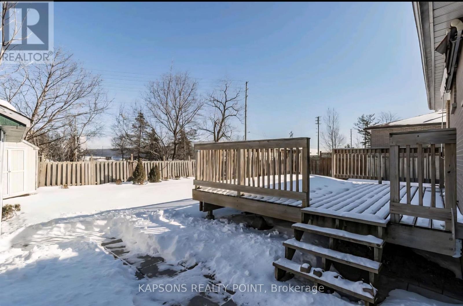Upper - 34 Finsbury Drive, Brampton, Ontario  L6T 3P9 - Photo 27 - W12734184