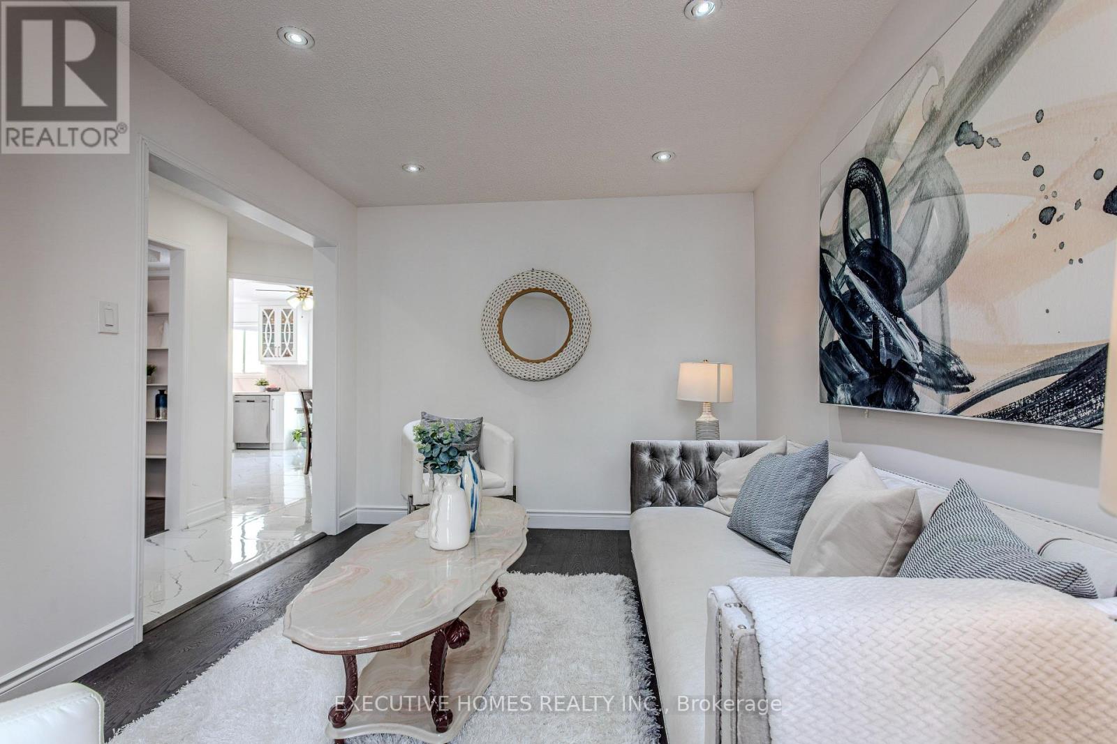 1192 Dream Crest Road, Mississauga, Ontario  L5V 1N7 - Photo 14 - W12734188