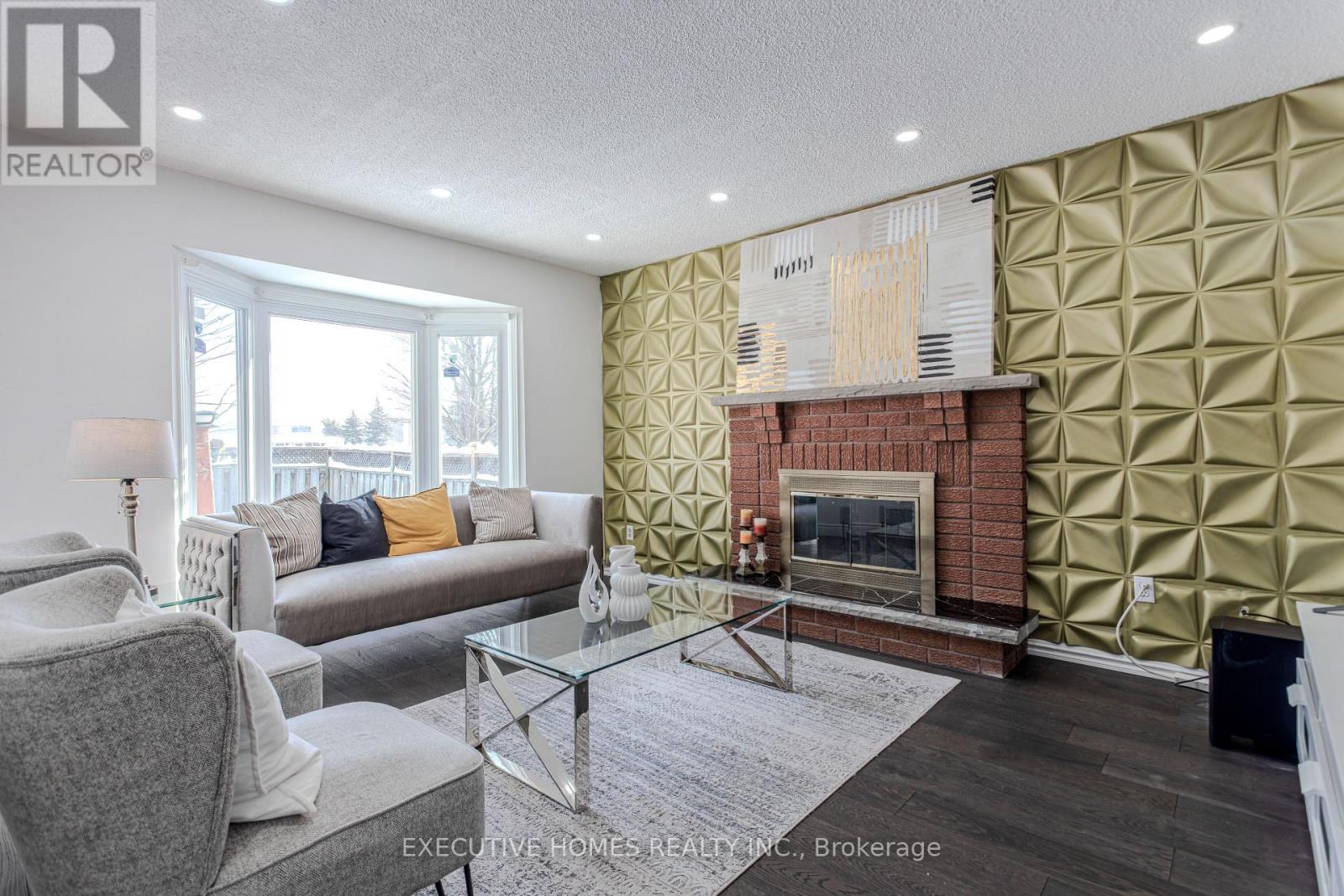 1192 Dream Crest Road, Mississauga, Ontario  L5V 1N7 - Photo 16 - W12734188