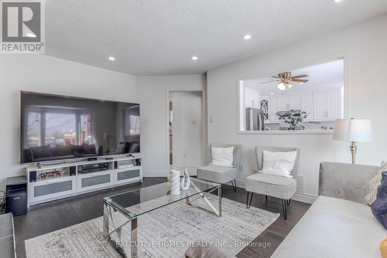 1192 Dream Crest Road, Mississauga, Ontario  L5V 1N7 - Photo 18 - W12734188