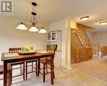 361 Aspendale Crescent, Mississauga, Ontario  L5W 0E7 - Photo 5 - W12734200