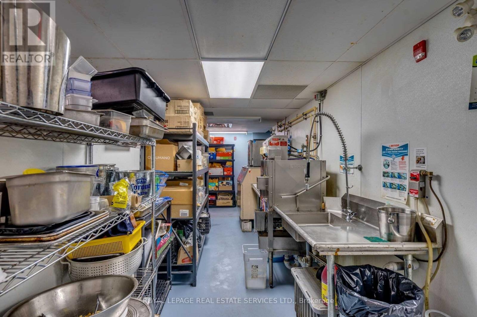 5043 Centre Street, Niagara Falls, Ontario  L2G 3N8 - Photo 30 - X12734154