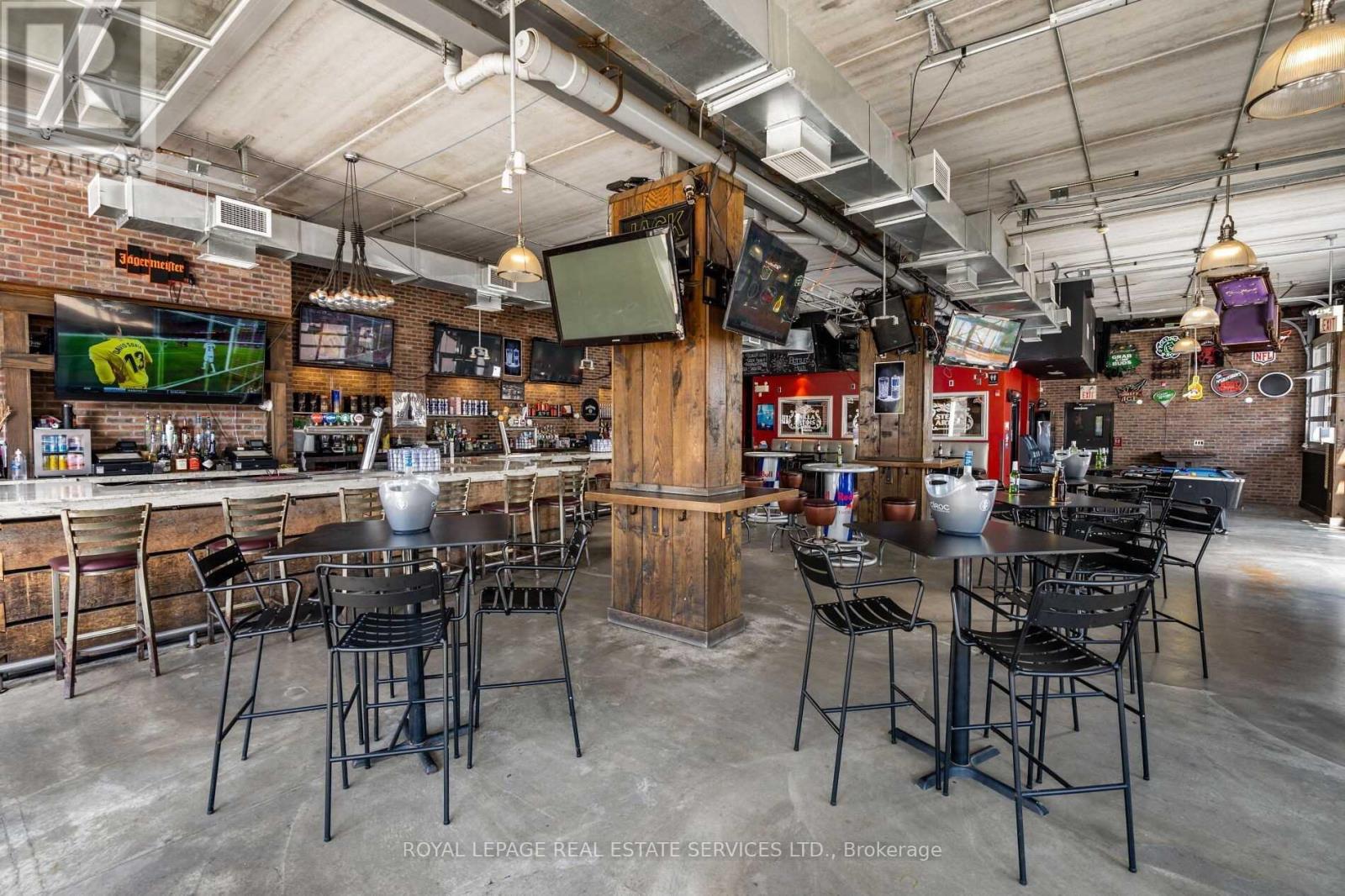 5043 Centre Street, Niagara Falls, Ontario  L2G 3N8 - Photo 8 - X12734154