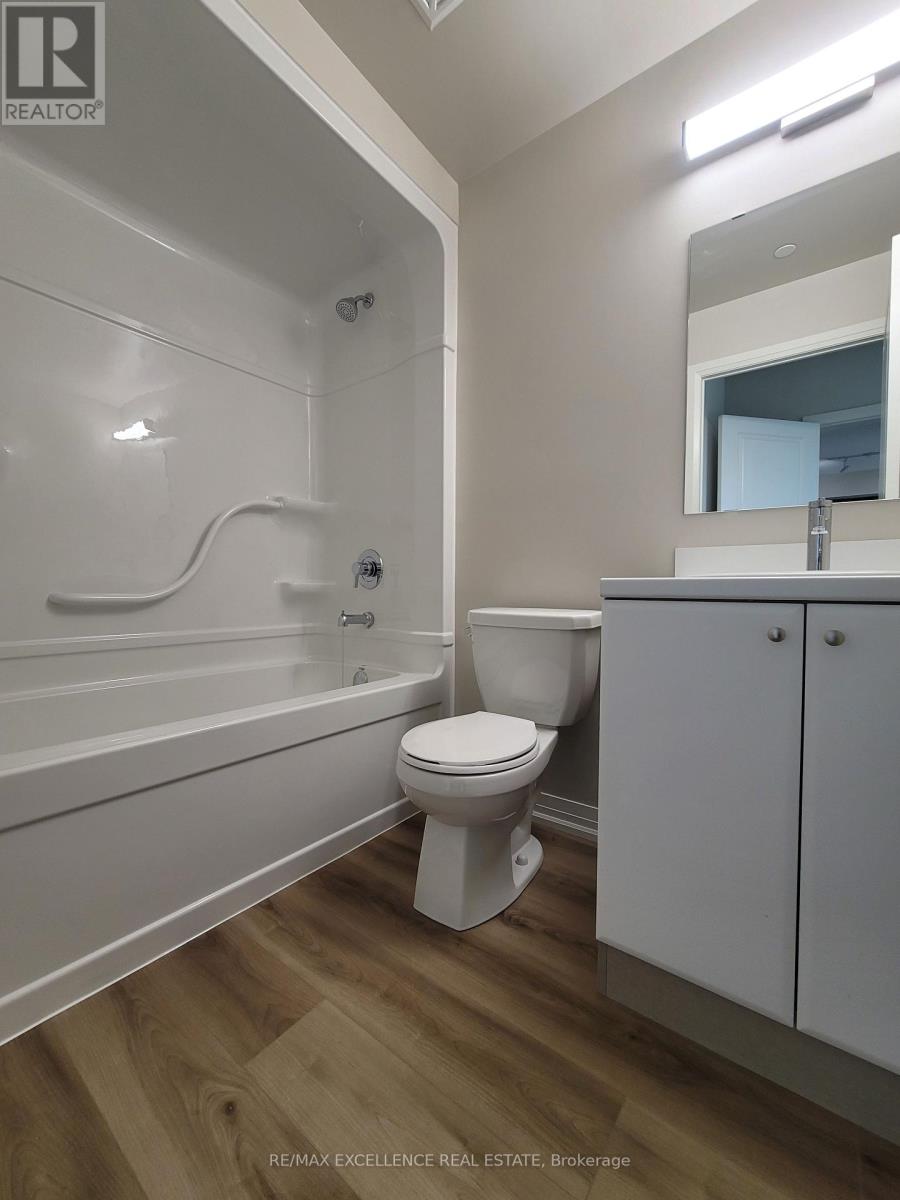 Lp34 - 50 Herrick Avenue, St. Catharines, Ontario  L2P 0G3 - Photo 9 - X12734160