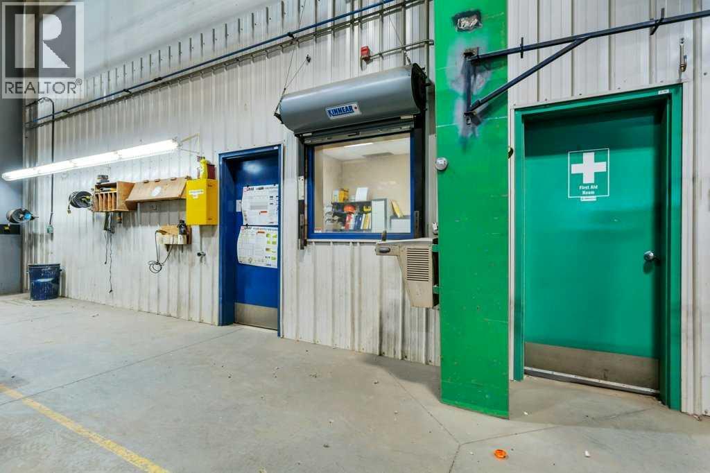 22 Mckenzie Drive, Rural Red Deer County, Alberta  T4S 2H4 - Photo 27 - A2282126