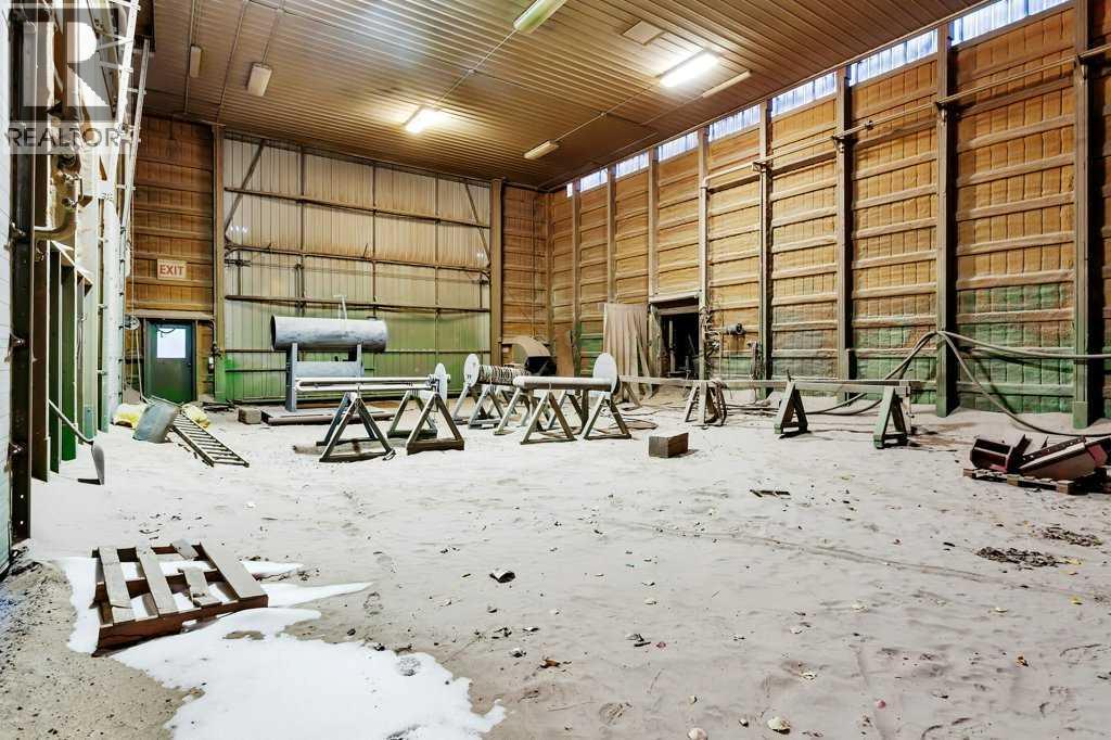 22 Mckenzie Drive, Rural Red Deer County, Alberta  T4S 2H4 - Photo 40 - A2282126