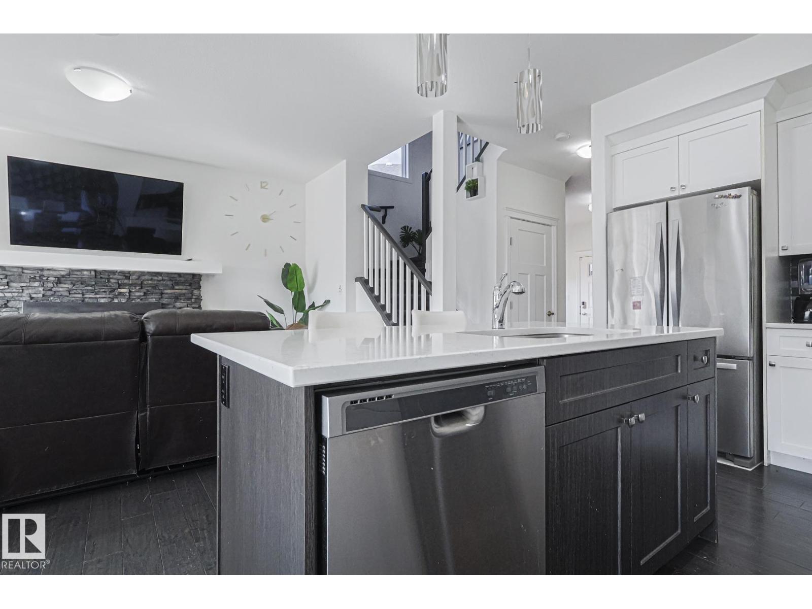 720 Charlesworth Wy Sw, Edmonton, Alberta  T6X 2E9 - Photo 15 - E4471232