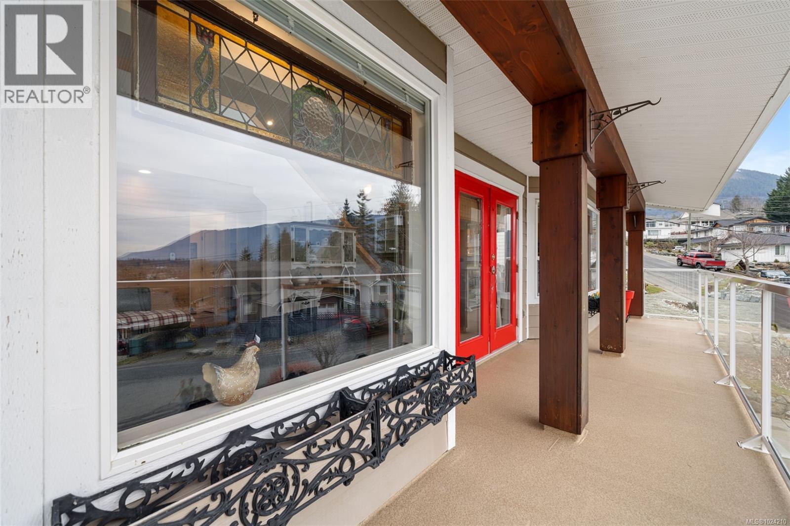 279 Castley Hts, Lake Cowichan, British Columbia  V0R 2G0 - Photo 14 - 1024210