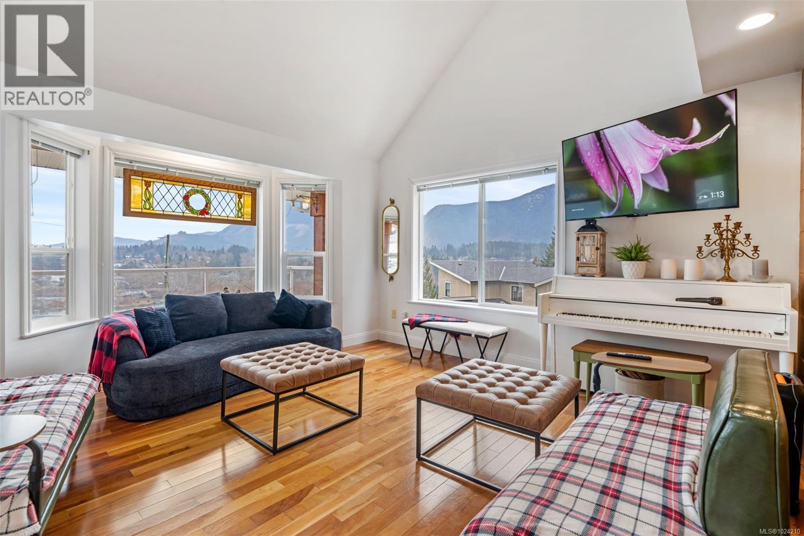 279 Castley Hts, Lake Cowichan, British Columbia  V0R 2G0 - Photo 6 - 1024210