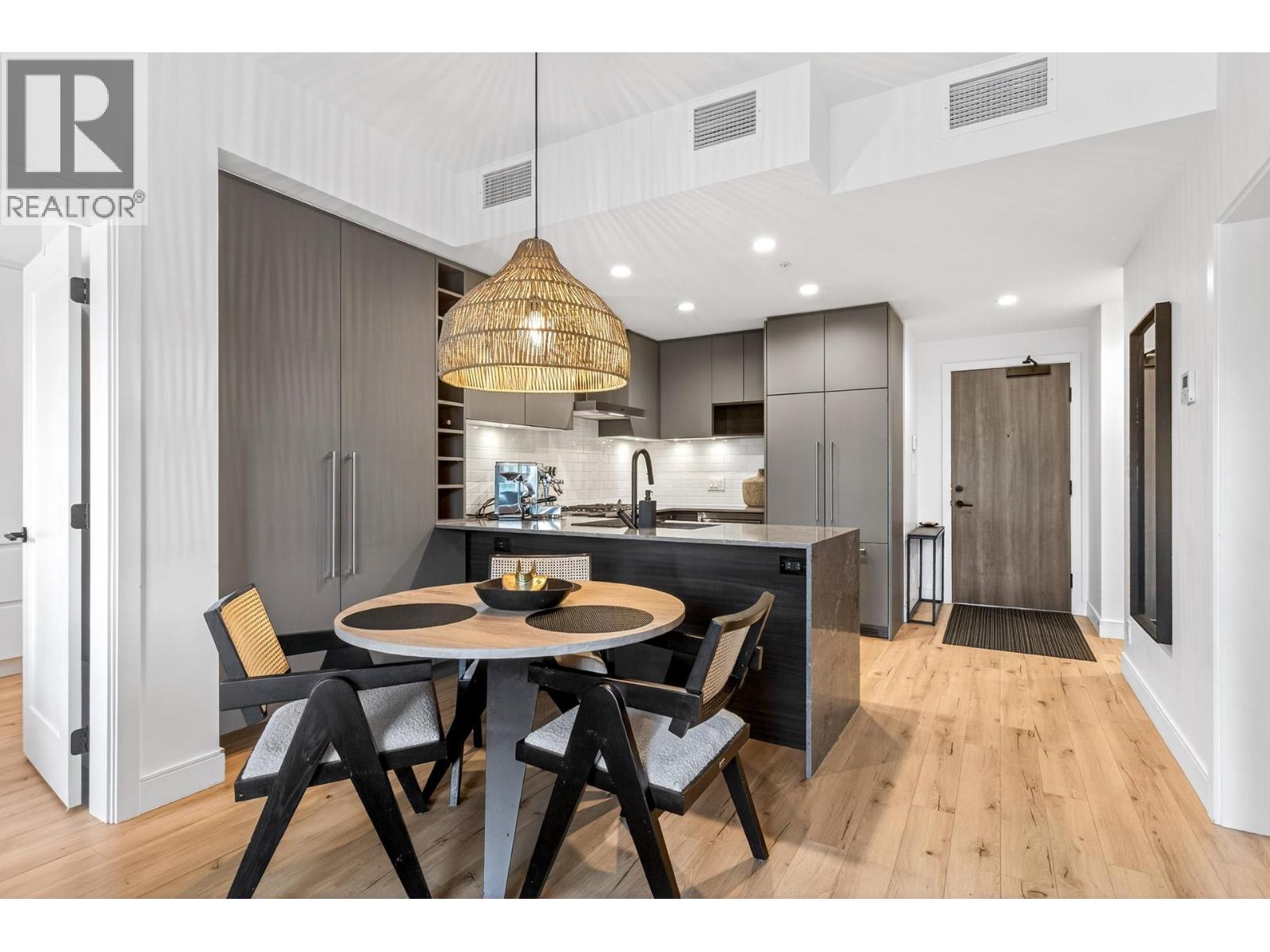 524 55 Klahanie Drive, Port Moody, British Columbia  V3H 0M9 - Photo 6 - R3083132