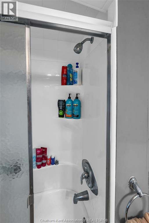 475 Broadway Street, Port Lambton, Ontario  N0P 2B0 - Photo 14 - 26000077