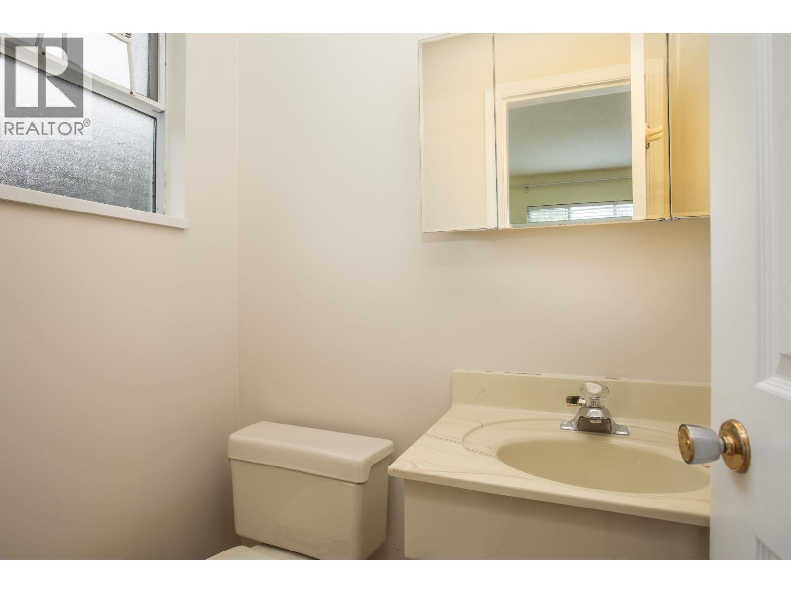 2945 W 12th Avenue, Vancouver, British Columbia  V6K 2R2 - Photo 11 - R3083843