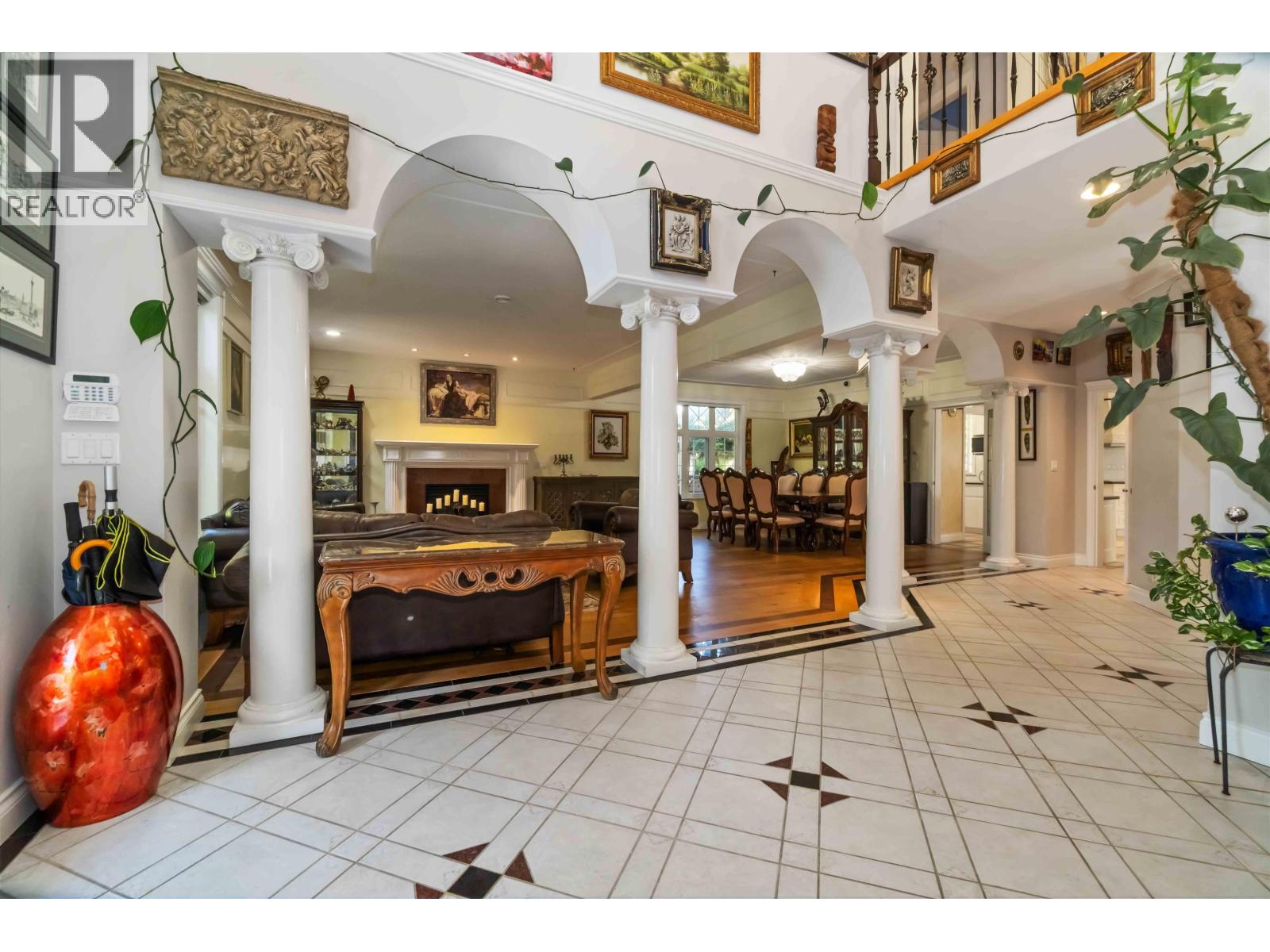 7483 Government Road, Burnaby, British Columbia  V5A 2C5 - Photo 4 - R3024784