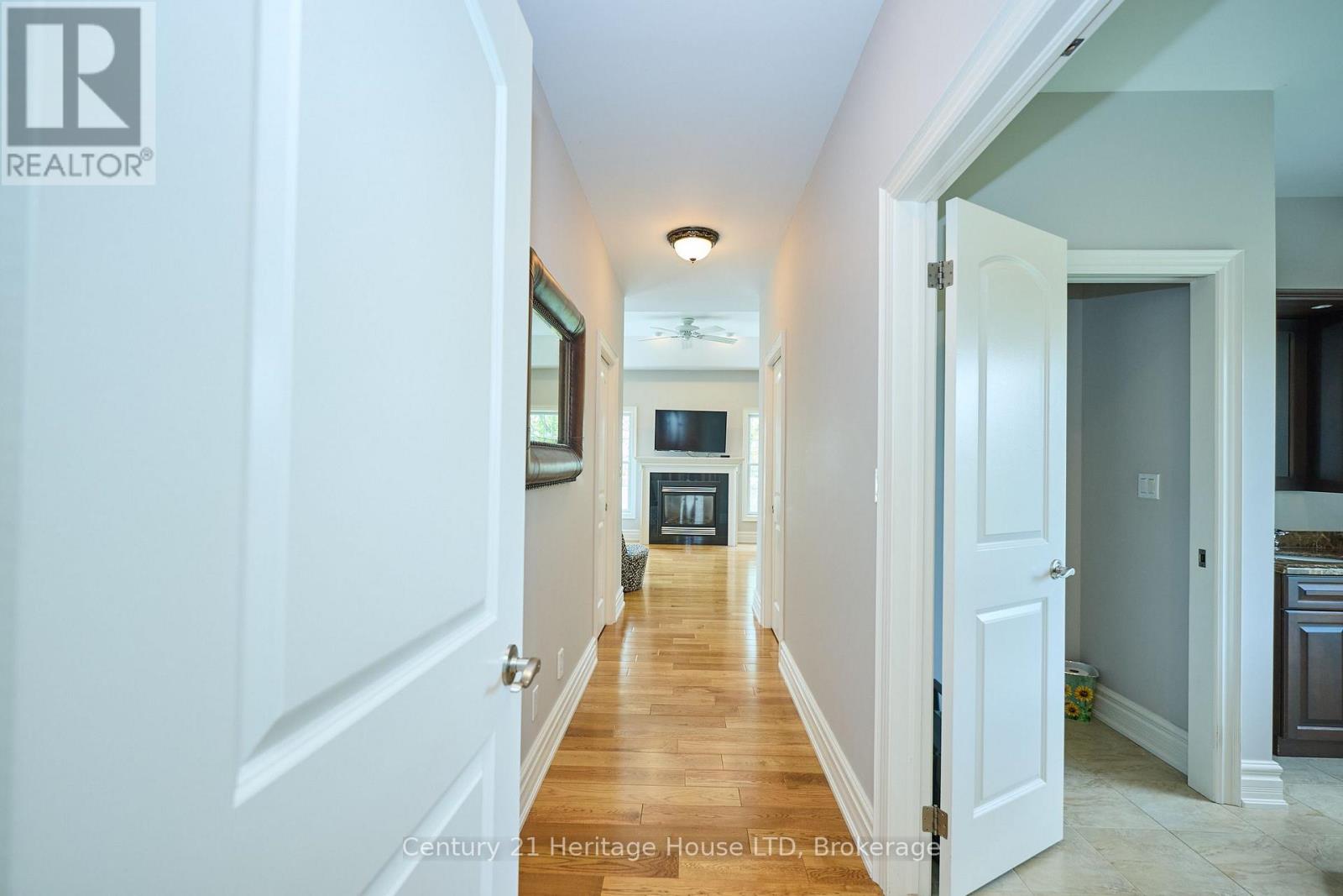 4069 Niagara River Parkway, Fort Erie, Ontario  L0S 1S0 - Photo 34 - X12731692