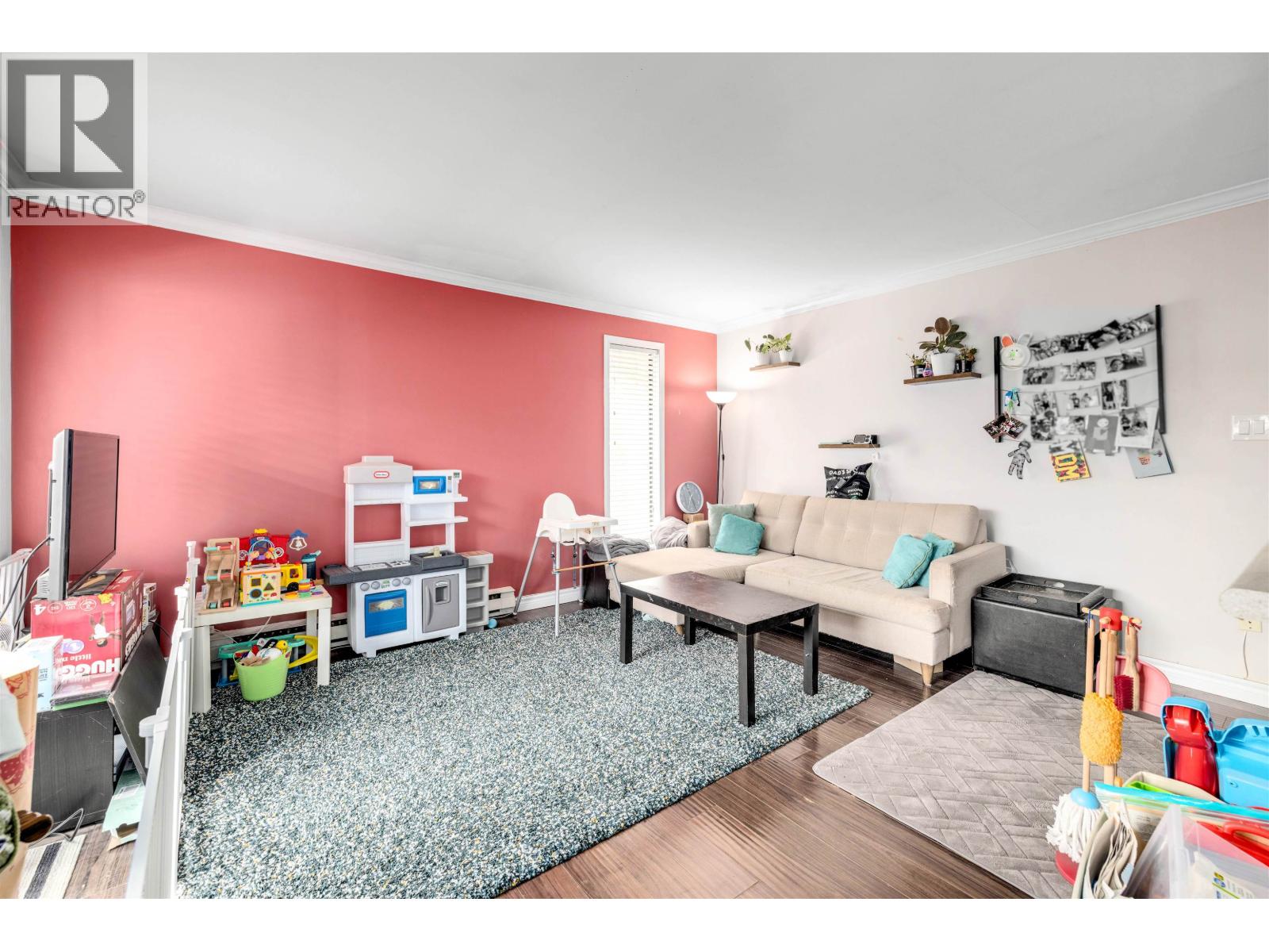 404 340 Ginger Drive, New Westminster, British Columbia  V3L 5L7 - Photo 5 - R3083943