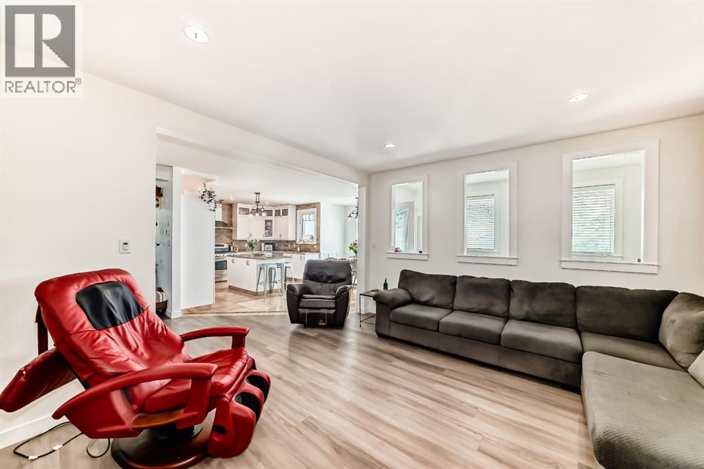 340 Tartan Circle W, Lethbridge, Alberta  T1J 0Z1 - Photo 7 - A2228153