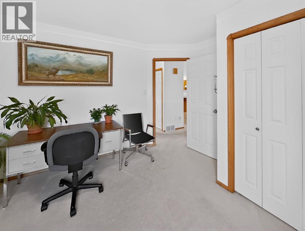 202 Ojibwa Place W, Lethbridge, Alberta  T1K 5K6 - Photo 16 - A2273674