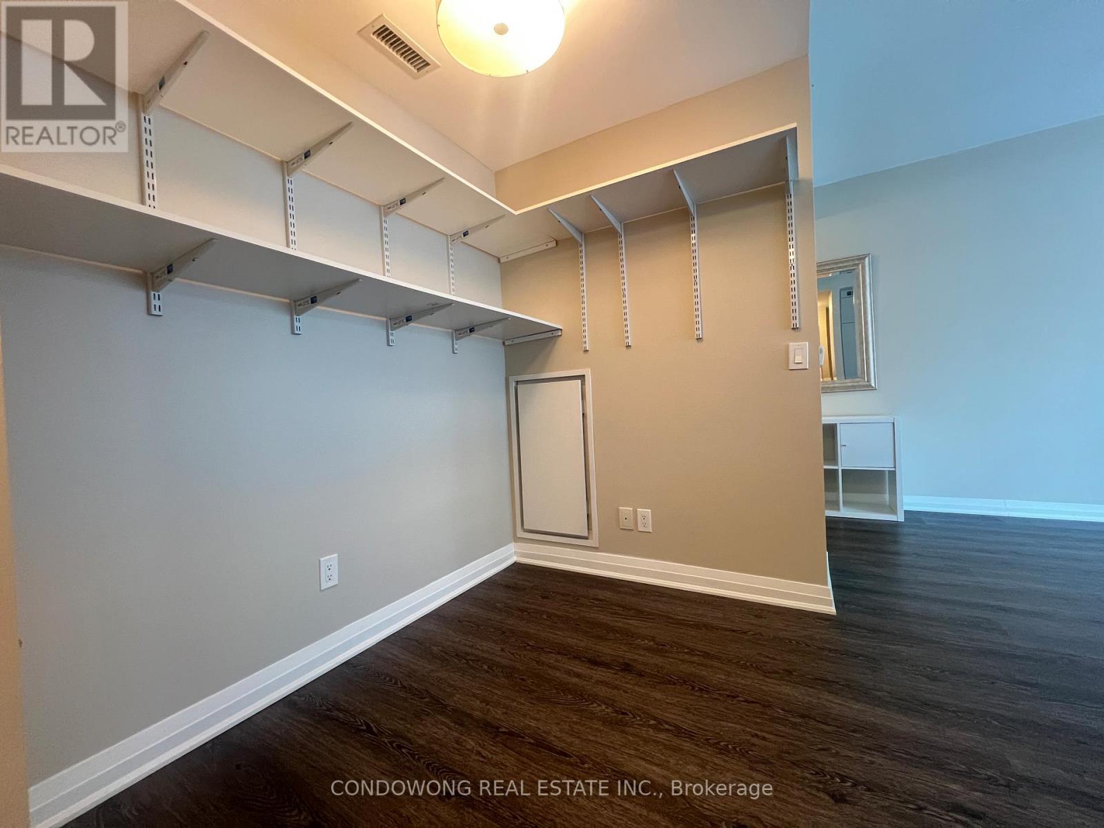 327 - 8 Mercer Street, Toronto, Ontario  M5V 0C4 - Photo 16 - C12734218