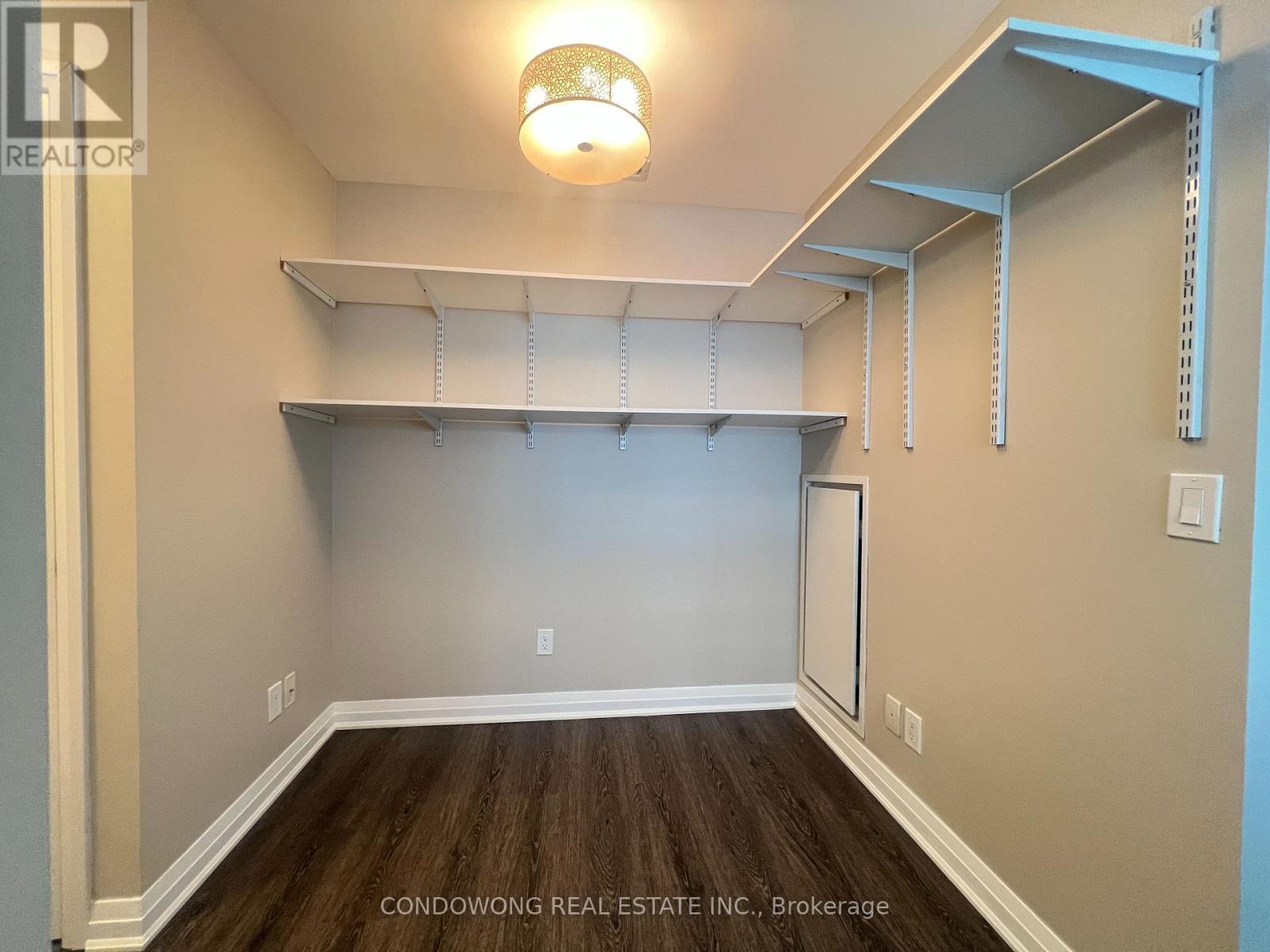 327 - 8 Mercer Street, Toronto, Ontario  M5V 0C4 - Photo 17 - C12734218