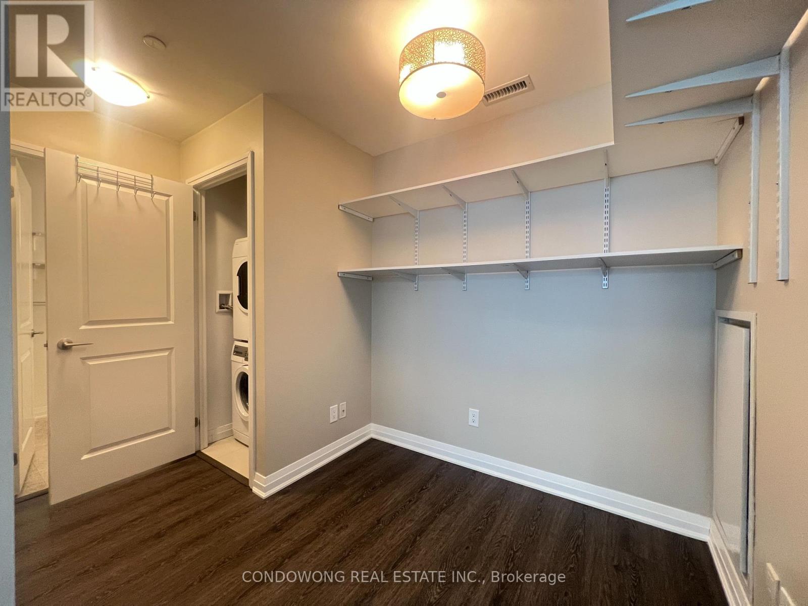 327 - 8 Mercer Street, Toronto, Ontario  M5V 0C4 - Photo 18 - C12734218