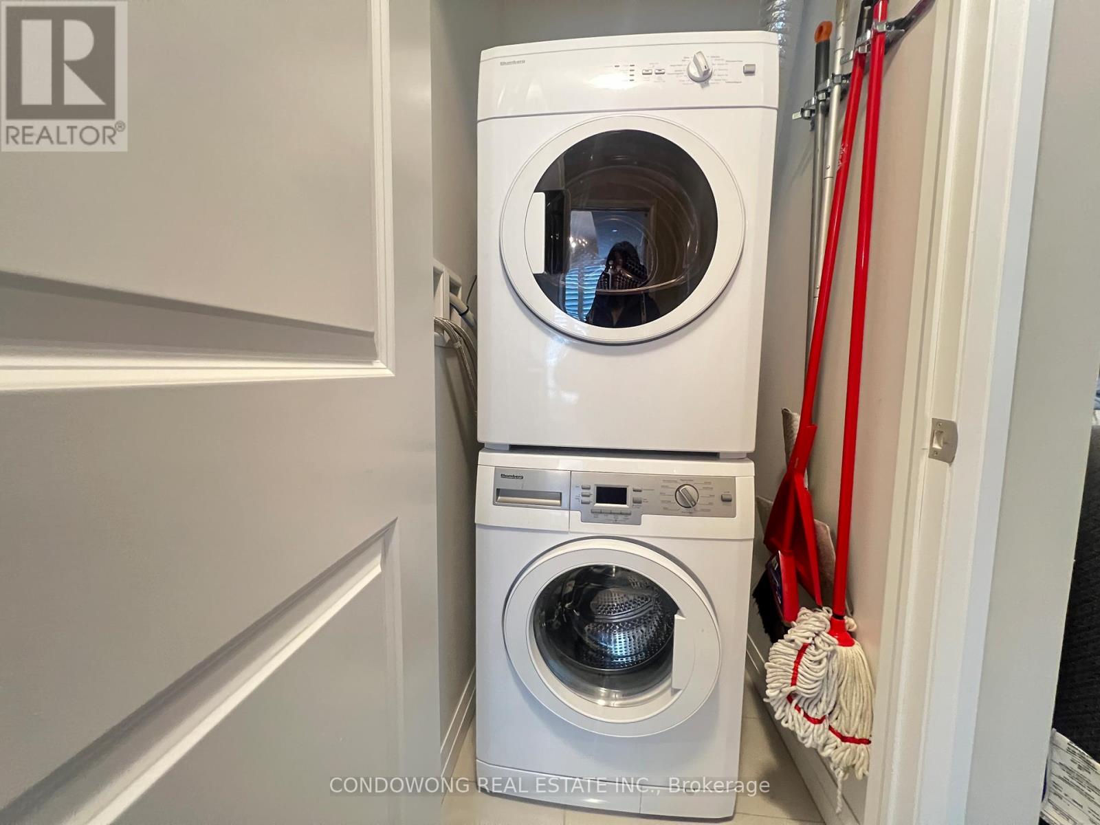 327 - 8 Mercer Street, Toronto, Ontario  M5V 0C4 - Photo 19 - C12734218