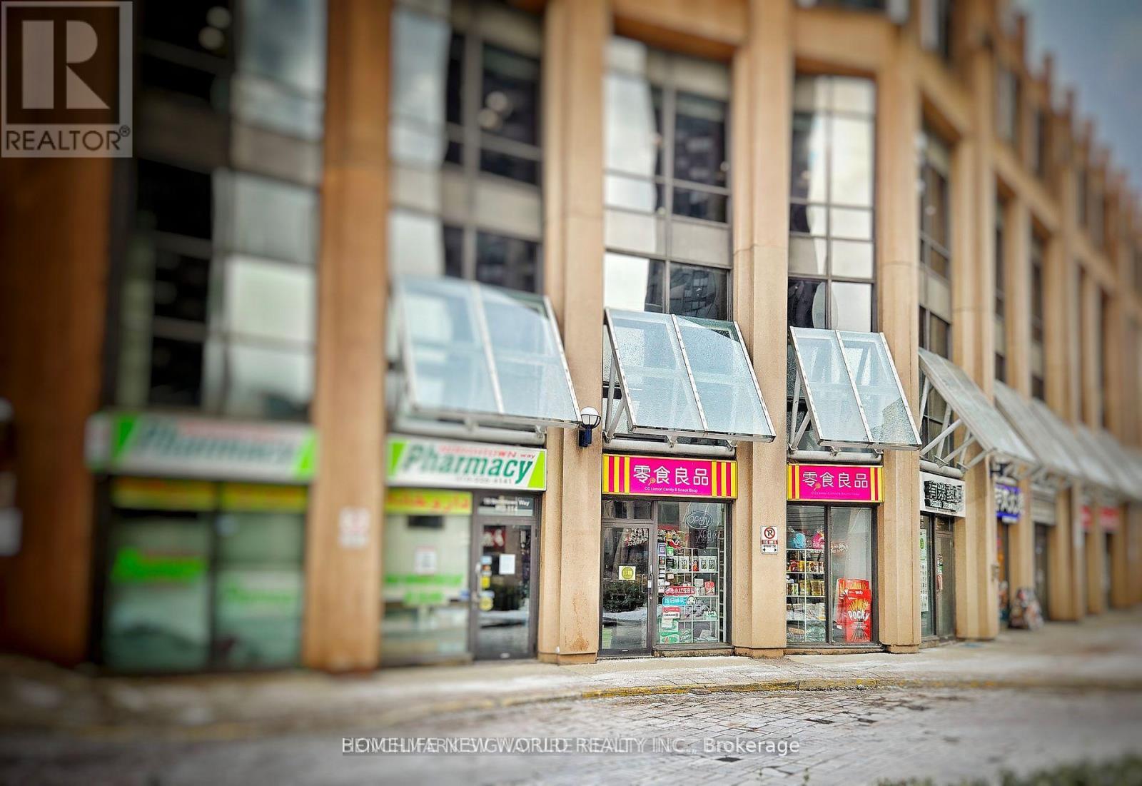 113 - 10 Newtown Way E, Toronto, Ontario  M3H 5S9 - Photo 2 - C12734242