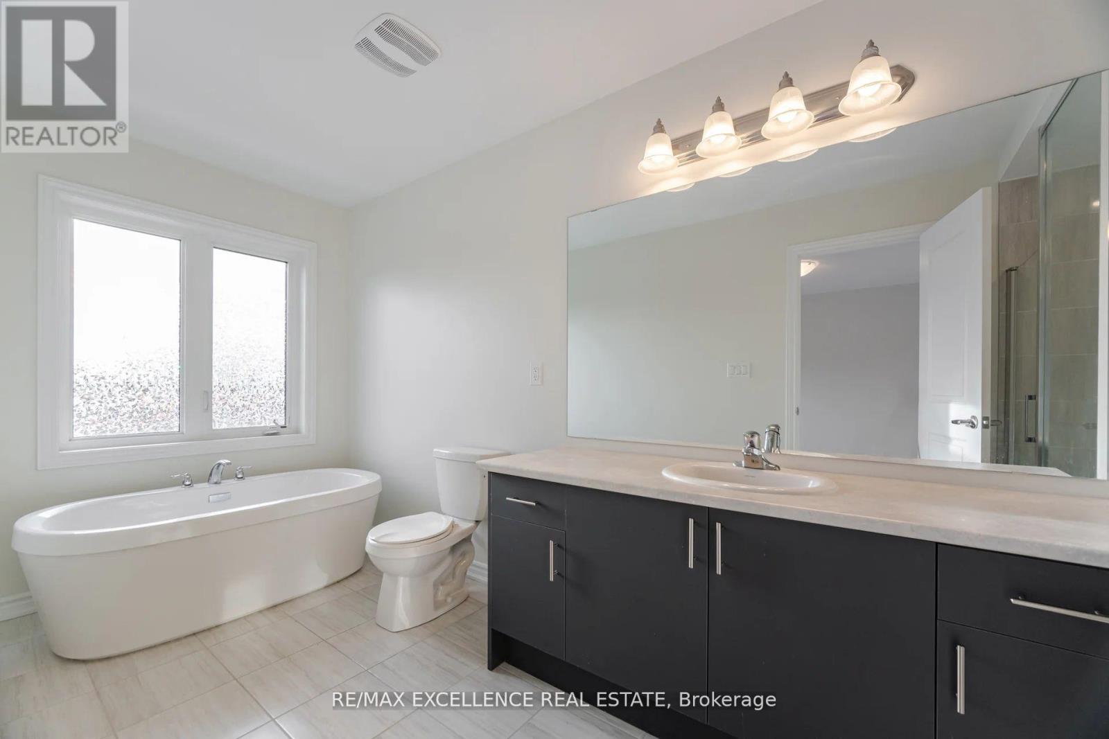 300 Okanagan Path, Oshawa, Ontario  L1H 0A7 - Photo 27 - E12734234