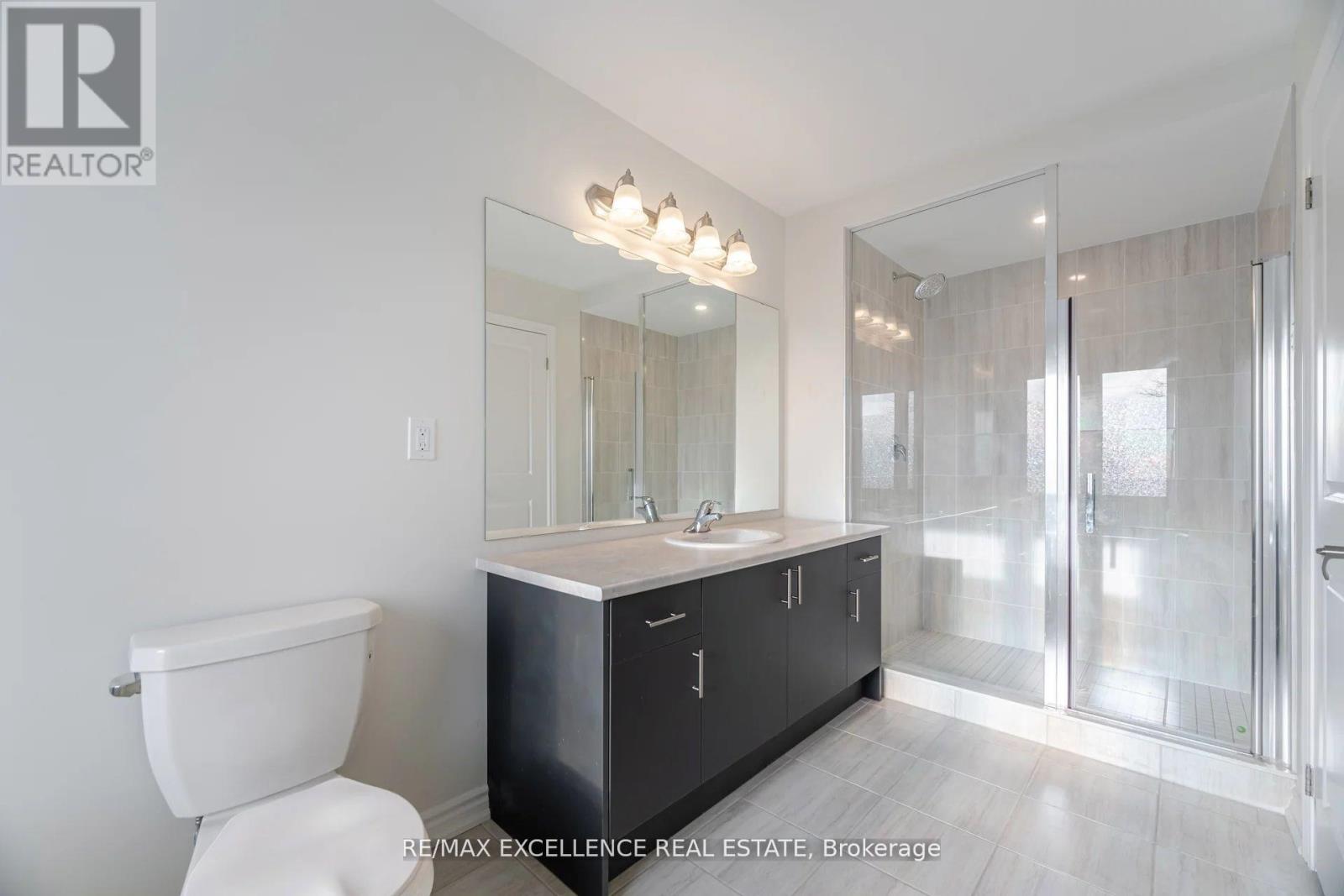 300 Okanagan Path, Oshawa, Ontario  L1H 0A7 - Photo 29 - E12734234