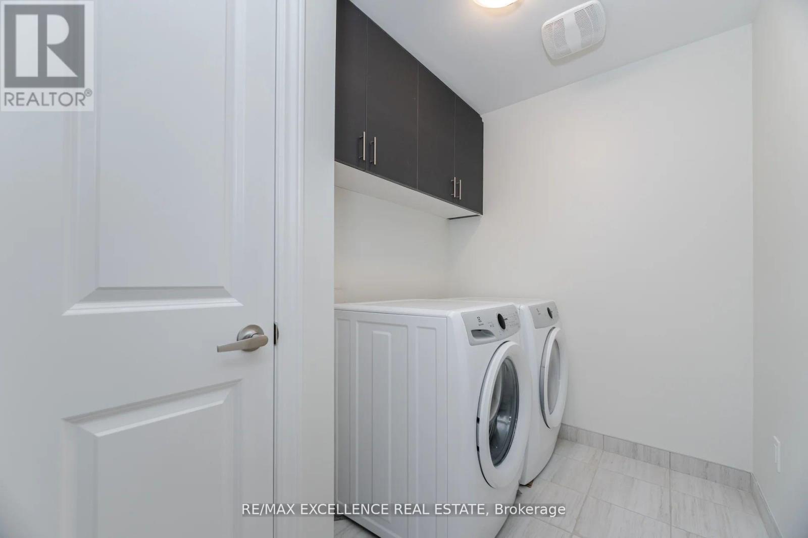 300 Okanagan Path, Oshawa, Ontario  L1H 0A7 - Photo 36 - E12734234