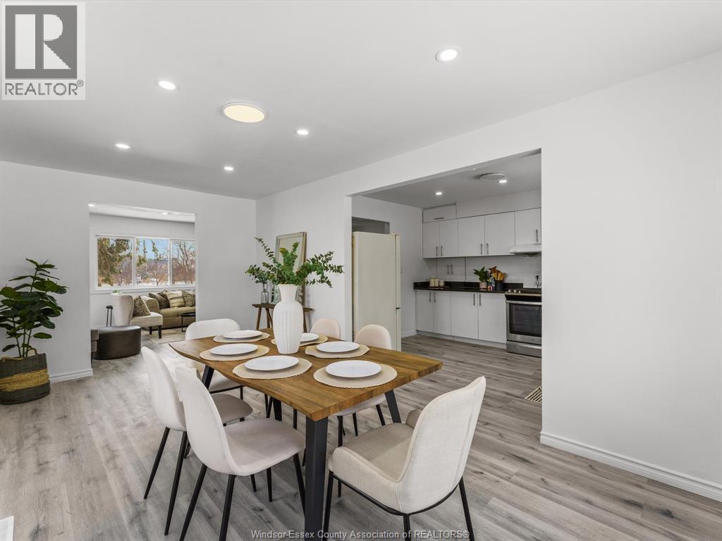 1457 S Cameron Boulevard, Windsor, Ontario  N9B 3C8 - Photo 11 - 26002050