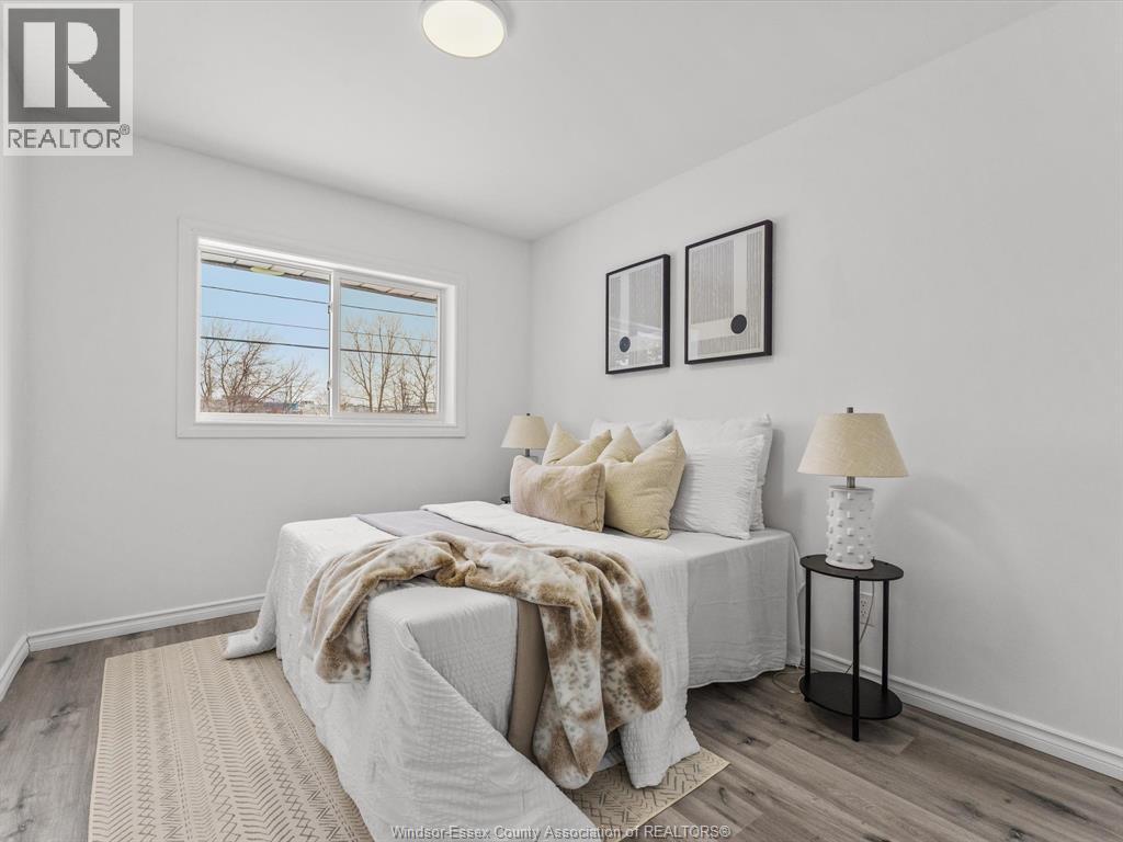 1457 S Cameron Boulevard, Windsor, Ontario  N9B 3C8 - Photo 19 - 26002050