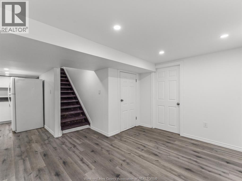 1457 S Cameron Boulevard, Windsor, Ontario  N9B 3C8 - Photo 27 - 26002050