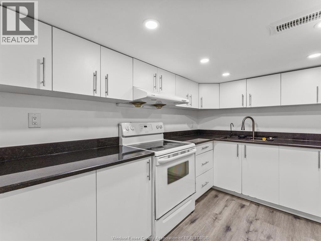 1457 S Cameron Boulevard, Windsor, Ontario  N9B 3C8 - Photo 28 - 26002050