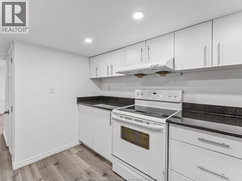 1457 S Cameron Boulevard, Windsor, Ontario  N9B 3C8 - Photo 30 - 26002050