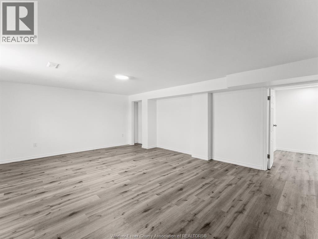 1457 S Cameron Boulevard, Windsor, Ontario  N9B 3C8 - Photo 38 - 26002050