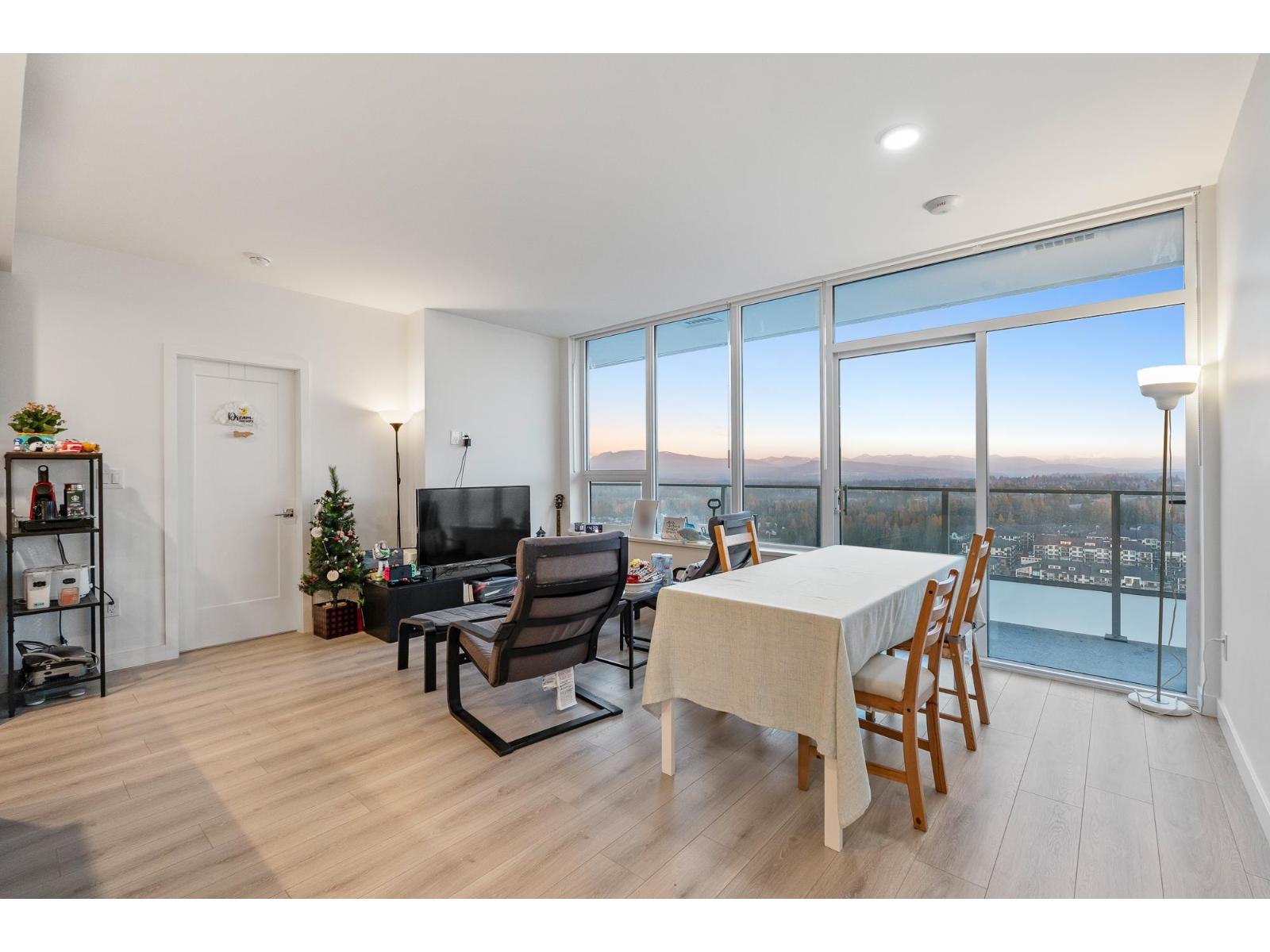 2701 8551 201 Street, Langley, British Columbia  V2Y 3Y5 - Photo 10 - R3083905