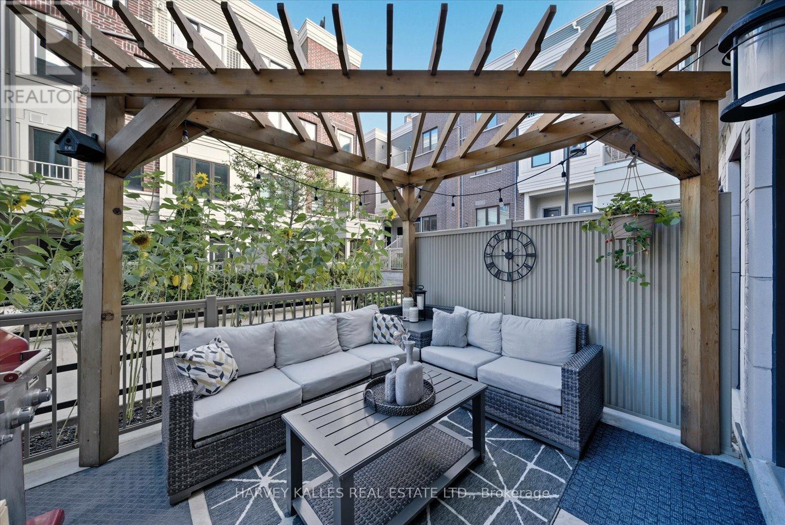 21 - 95 Eastwood Park Gardens, Toronto, Ontario  M8W 0B9 - Photo 17 - W12734230