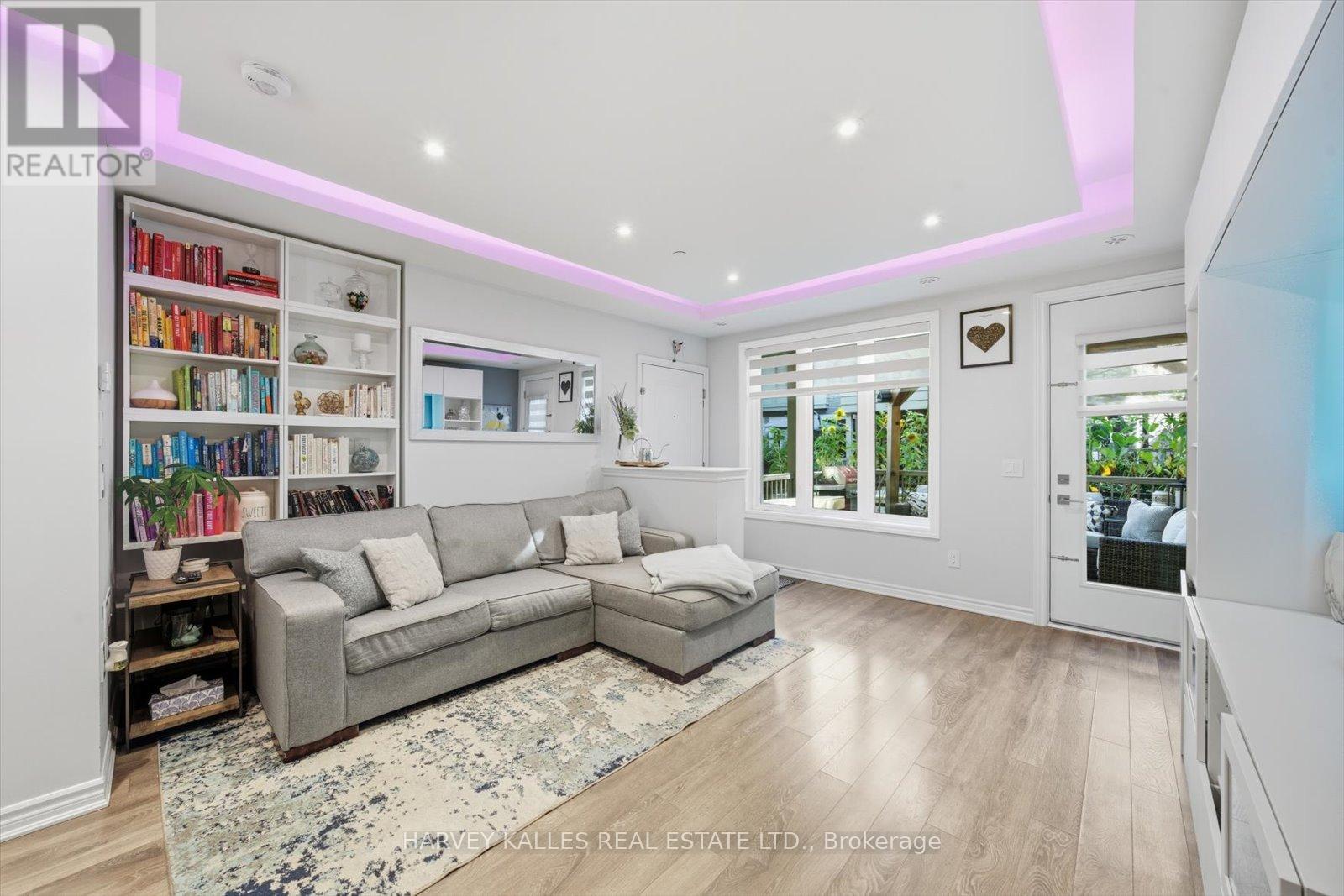 21 - 95 Eastwood Park Gardens, Toronto, Ontario  M8W 0B9 - Photo 3 - W12734230