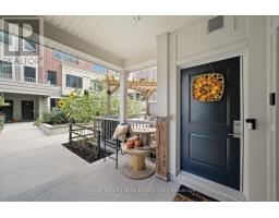 21 - 95 EASTWOOD PARK GARDENS, Toronto, Ontario