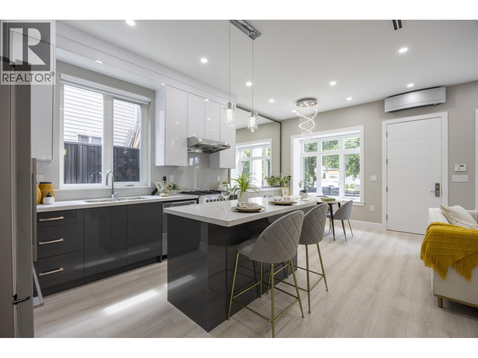 1 5808 Lanark Street, Vancouver, British Columbia V5P 2Y4 - Photo 15 - R3083953