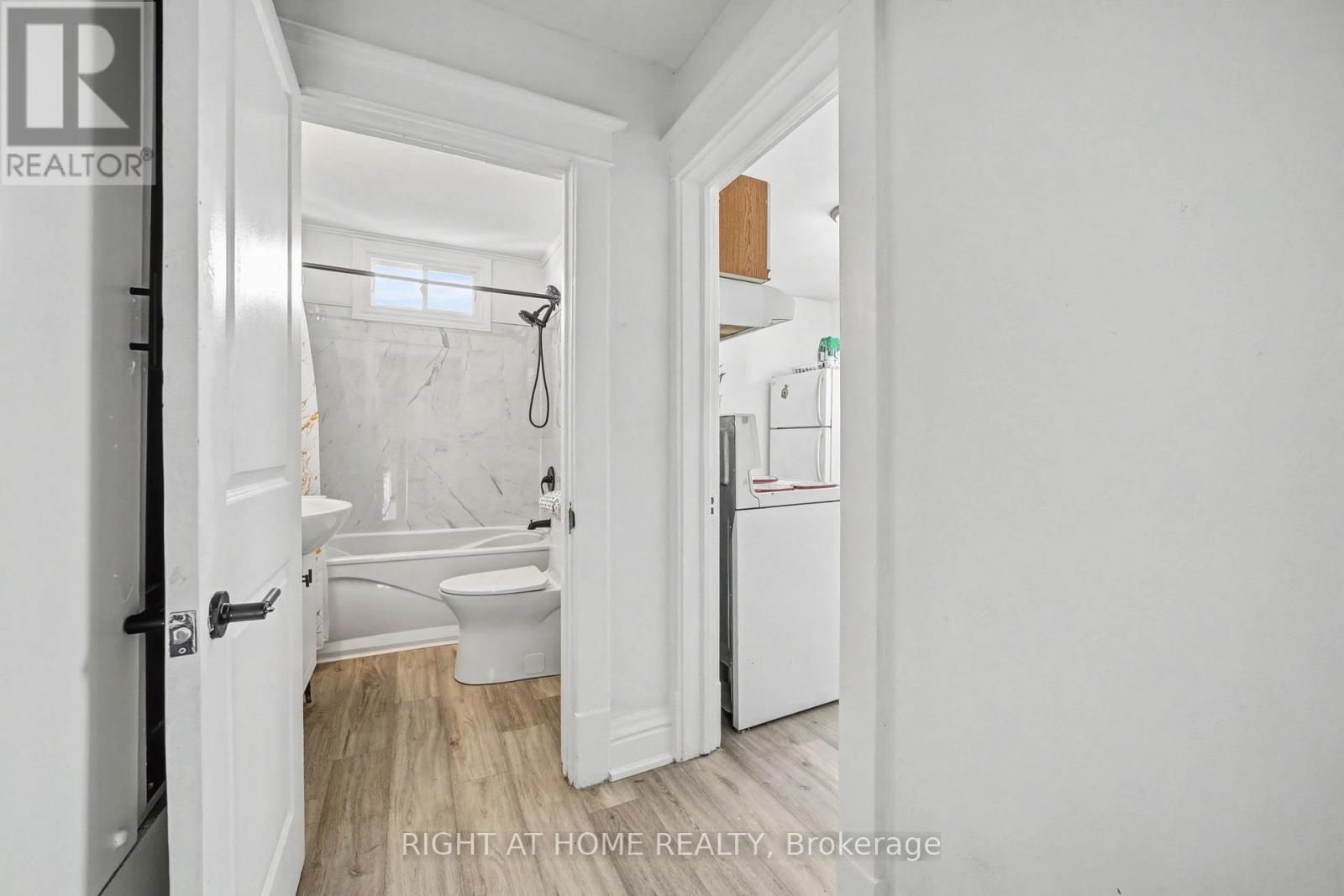 36 Berryman Avenue, St. Catharines, Ontario  L2R 3W9 - Photo 18 - X12734244