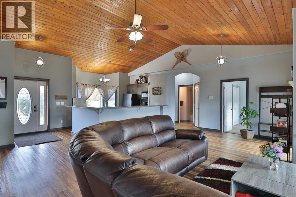 5338 55 Avenue, Bashaw, Alberta  T0B 0H0 - Photo 14 - A2268344