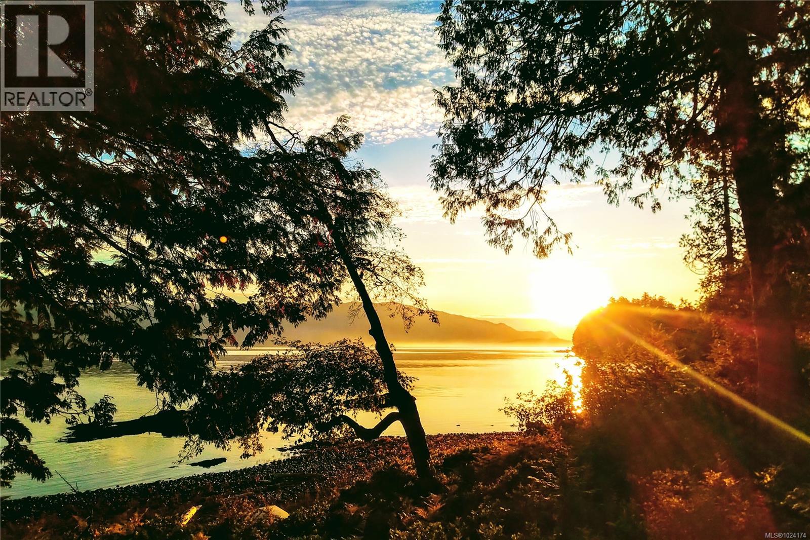 14 Spring Bay Rd, Lasqueti Island, British Columbia  V0R 2J0 - Photo 19 - 1024174