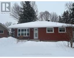 12 MARY STREET, Petawawa, Ontario